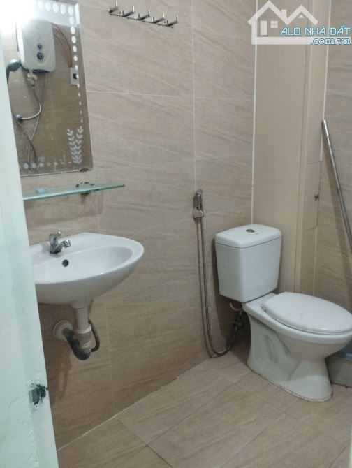 Nhà gác lửng đúc kiệt 3m đường K20, nhà ngay đầu kiệt thoáng đẹp! - 2
