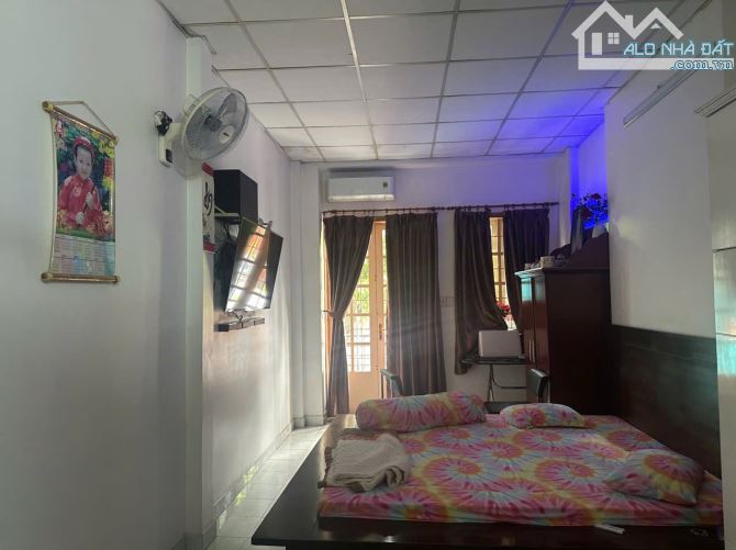 Nhà 2 tầng MẶT TIỀN đường QUANG TRUNG phường 10 Quận GÒ VẤP, DT 54m2 (3,15x16,8) giá : 9,5 - 2