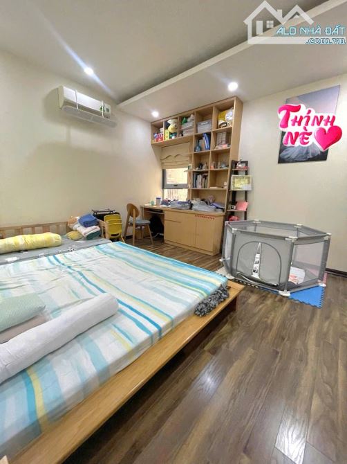 Bán nhà mặt phố Phú Diễn 5 tầng 192m2 ô tô tả tránh kinh doanh đông dân chỉ 44,x tỷ - 2