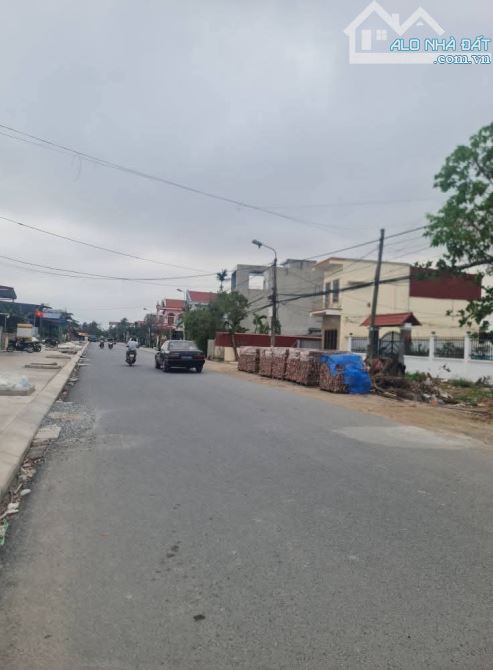 Bán lô 99m2 Mặt đường Đại Thắng đường 25m - 2