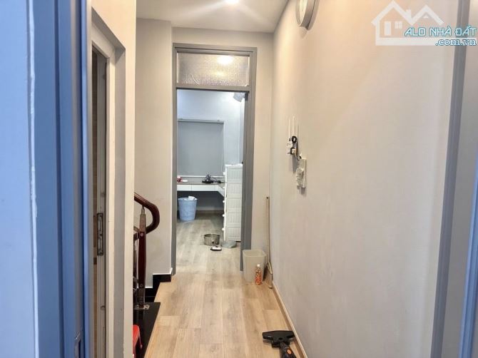Chị Hạnh bán nhà phố Lê Hồng Phong, Hà Đông, DT 51m 4T, ô tô đỗ cửa, chỉ nhỉnh 12 tỷ - 2