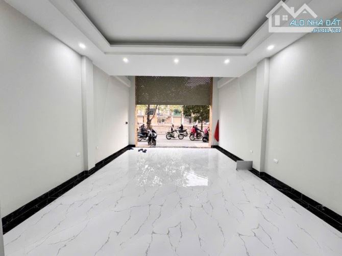 Bán nhà Minh Khai đường ô tô tránh 5 tầng thang máy, Dt 52m2, mt 4.6m. - 2