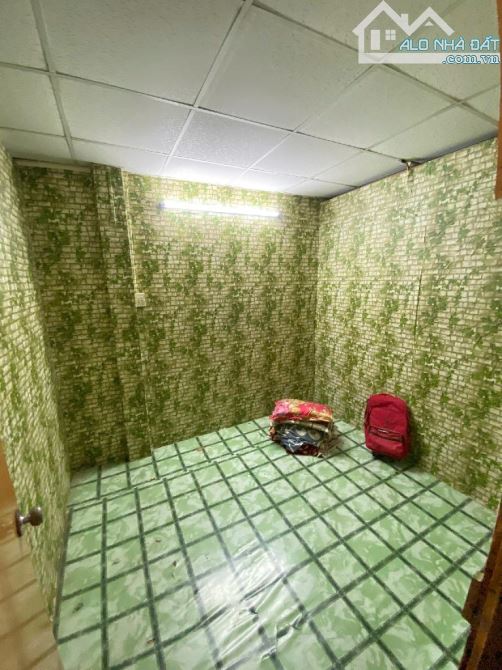 SIÊU HOT, CẦN BÁN GẤP NHÀ PHẠM THẾ HIỂN [P7, Q8] DT: 97.2M2 (6 X 14M), 2T, 3PN CHỈ 4TỶ - 2