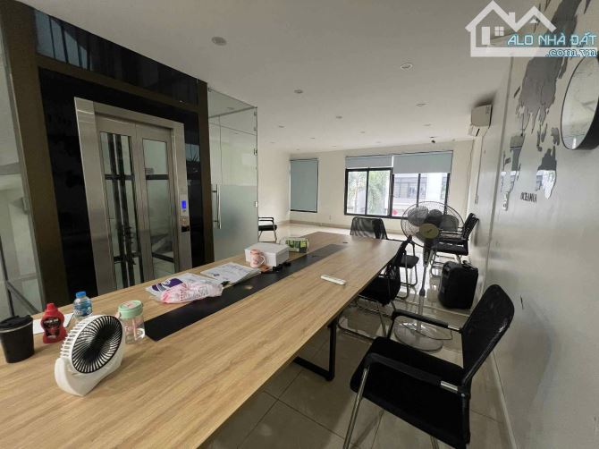 Cho thuê nhà liền kề tại đô thị Hàm Nghi, diện tích 100m2x5 tầng, giá thuê 60 triệu/tháng - 2