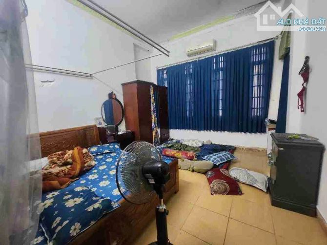 SIÊU HOT,  NHÀ 3 TẦNG-DT KHỦNG-MẶT TIỀN RỘNG-VỊ TRÍ KINH DOANH-GẦN BIỂN-GIÁ NHỈNH 11 TỶ - 2