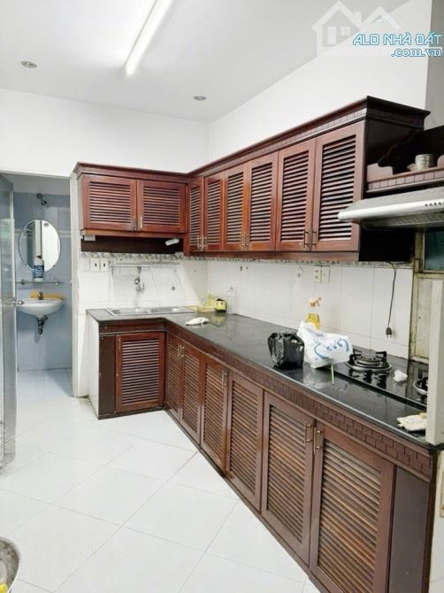 KHU PHAN XÍCH LONG SẦM UẤT - 4 TẦNG - KHU DÂN TRÍ - CHỈ HƠN 6 TỶ - 2