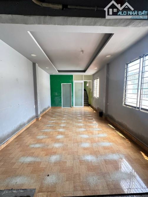 BÁN NHÀ QUẬN 3 ĐƯỜNG NGUYỄN THIỆN THUẬT.HẺM XE TẢI TRÁNH NHAU,DT 3,7x13- 5TẦNG- GIÁ 14,9ty - 2