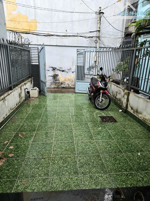 [Q6] Nguyễn Văn Luông lô gốc - 57m2 - 2T BTCT + sân thượng + 2PN 2WC - kế chợ Phú Lâm - 2
