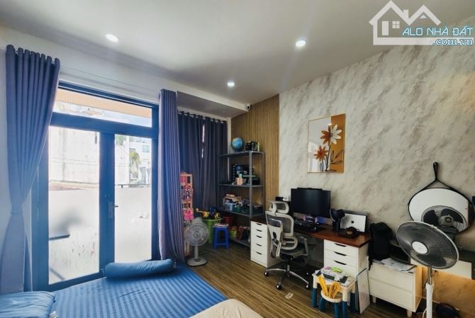 Bán nhà GV gần công viên Làng Hoa - Gò Vấp 60m2. 2 tầng, 2 phòng ngủ. - 2