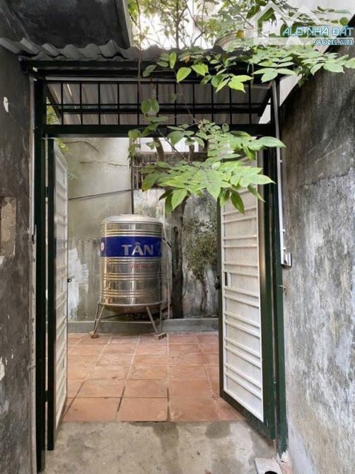 BÁN ĐẤT TỨ LIÊN - 75M² - 10M RA MẶT PHỐ - Ô TÔ TRÁNH - CHỈ HƠN 10 TỶ