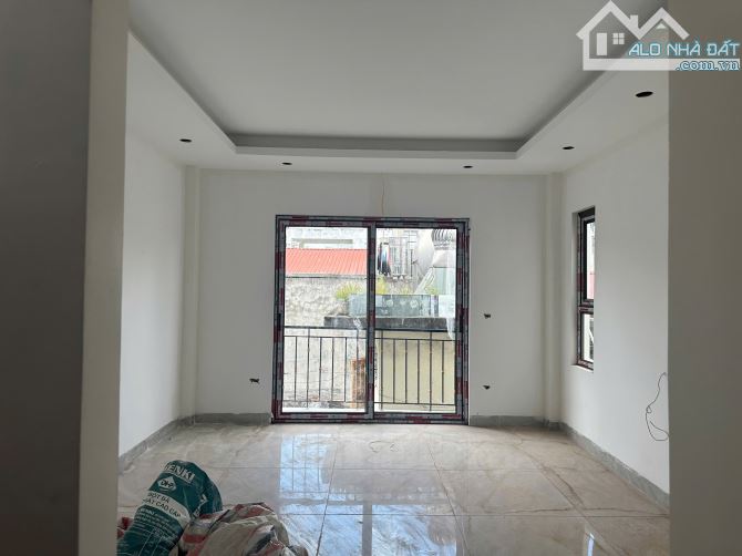 Bán nhà riêng 7,2 tỷ, 33m2, Minh Khai, Vĩnh Tuy, Hai Bà Trưng,lô góc, nhà mới, view đẹp... - 2