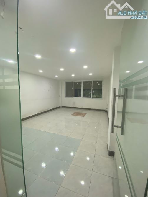 Hẻm 7A Thành Thái Quận 10, DT:4x19m, 4 tầng, có HĐT, Giá 16,5 tỷ - 2