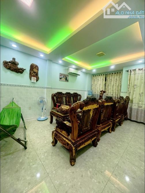 LÝ THÁNH TÔNG - HẺM 10M XE HƠI TRÁNH - NHÀ 5 TẦNG - 4x20M - 80M2 - 2