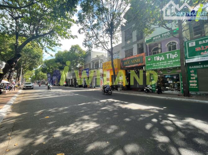BÁN NHÀ MẶT TIỀN ĐƯỜNG NGUYỄN VĂN TRỖI VỊ TRÍ KINH DOANH TỐT CHỈ 14 TỶ - 2