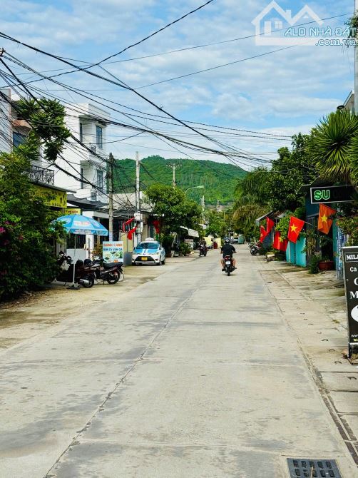 Bán đất mặt tiền đường Lư Giang cách Nguyễn Tất Thành 10m - 2