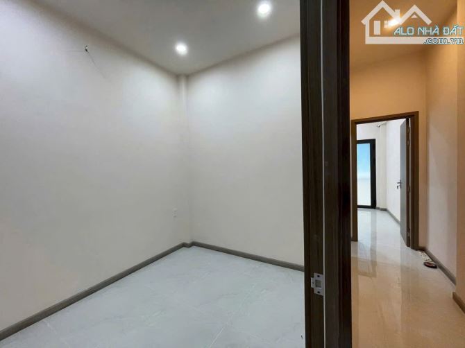Nhà 3 tầng hẻm 6m phường 4 quận 8 giá 9 tỷ 5 - 2