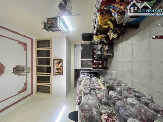 TÂN PHÚ NGAY TÂN BÌNH 66M2- 3 TẦNG HXH THÔNG ÂUVCƠ - GẦN CÔNG VIÊN CHỈ 7TỶ 1 TL NGANG 4,4 - 2
