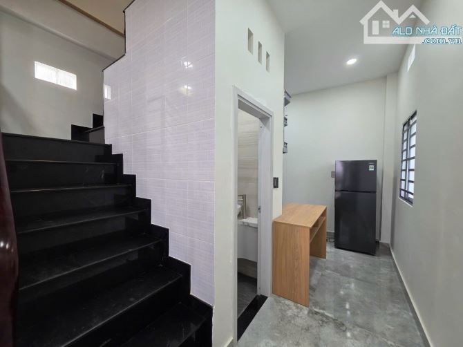 Căn Góc 2 Mặt Tiền Lô Nhì Đường Trần Xuân Soạn, Quận 7 – Cách Mặt Tiền 15m - 2