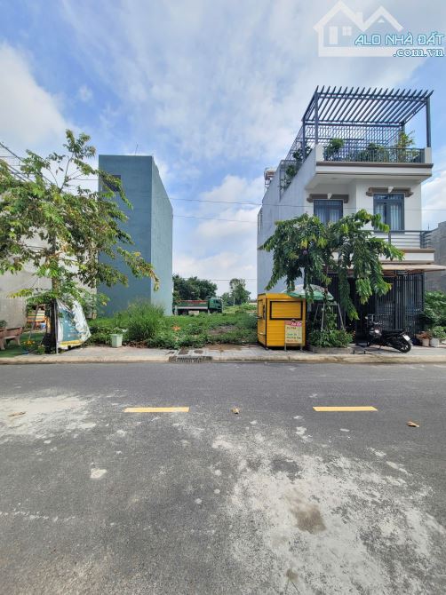 Bán đất KDC Đông Hòa C, gần trường cấp 1 Đông Hòa C p.Đông Hòa Tp.Dĩ An chỉ 4ty250TL M7640 - 2