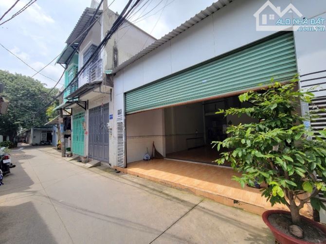 Bán nhà 92m² Ngang lớn 6.5m,Q12 Hiệp Thành 13, nhà cấp 4 còn mới,giá 4.8 tỷ - 2
