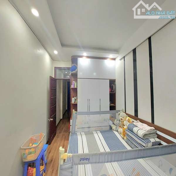 Bán nhà Tân Xuân - Bắc Từ Liêm 4 tầng có ô chờ thang máy giá chỉ hơn 8 tỷ - 2