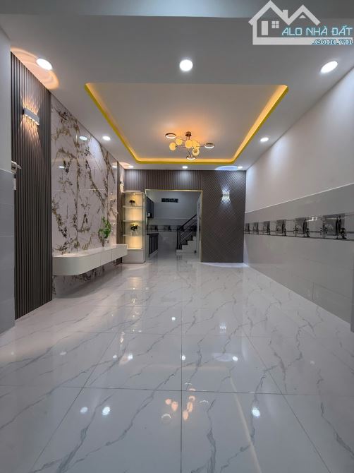 NHÀ MỚI 1 LẦU MỚI TINH ĐỐI DIỆN CHỢ BÌNH TIÊN Q.6 - 2