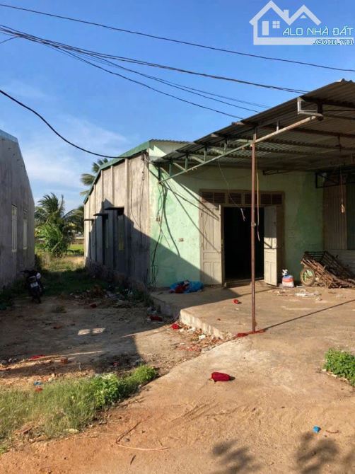 BÁN ĐẤT TẶNG KHO KHÁNH XUÂN 10x46m GIÁ 1.5 Tỷ CẦN TIỀN GIẢM CÒN 1.3Tỷ - 2