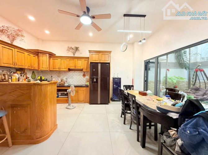 BIỆT THỰ SÂN VƯỜN - 100M2 - 4 TẦNG - HẺM XE HƠI - PHAN XÍCH LONG - CHỈ 12,58 TỶ - 2