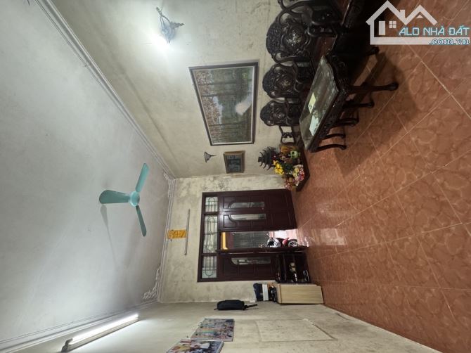 Bán nhà Cầu Giấy, ngõ thông, kinh doanh, gần phố, gần ô tô - 1