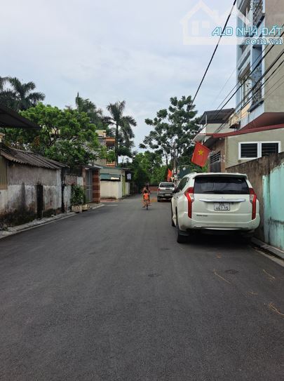 BÁN ĐẤT NAM HỒNG – ĐÔNG ANH- HÀ NỘI- 2 MẶT TIỀN- Ô TÔ TRÁNH ĐỖ – GẦN MÊ LINH PLAZA - 2