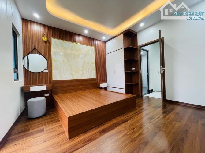 ✨ NHÀ ĐẸP 5 TẦNG – NGÕ RIÊNG – BAN CÔNG THOÁNG – Ô TÔ GẦN – THẠCH BÀN, LONG BIÊN✨ - 2