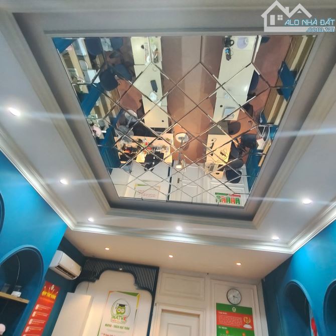 Bán nhà mặt phố Tú Mỡ, Cầu Giấy, 50m, 8TTM, MT5m, vỉa hè rộng, ô tô dừng đỗ, giá 37 tỷ. - 2