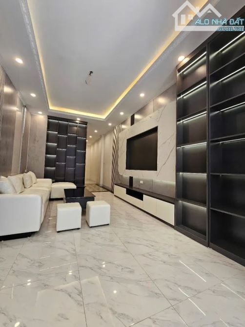 Bán Nhà 6 Tầng Thang Máy – Trung Tâm Ngọc Lâm, Bước Chân Ra Phố Hồng Tiến – Nguyễn Văn Cừ - 2