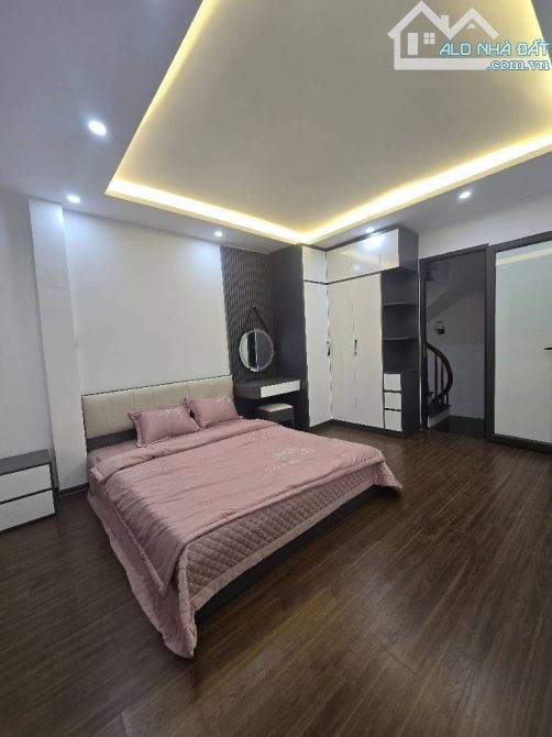 MINH KHAI- HÀNG XÓM TIMES CITY - GẦN PHỐ, GẦN CẦU VĨNH TUY - NHÀ ĐẸP TẶNG FULL NỘI- 45M2 - 2