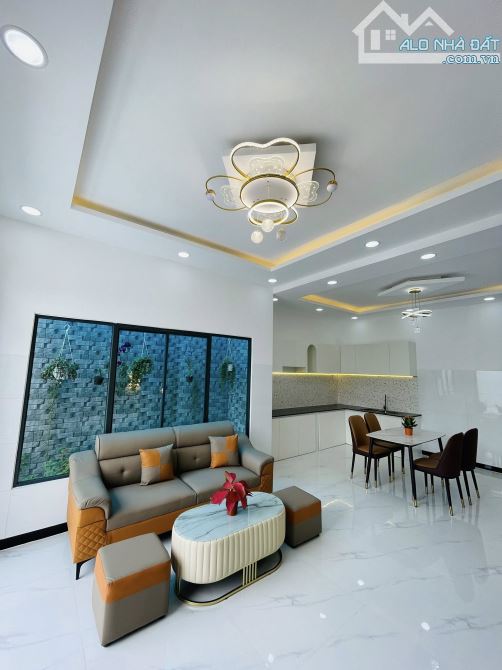 Nhà đẹp mới xây dựng Mỹ Phong, Tp Mỹ Tho, Tiền Giang - 3