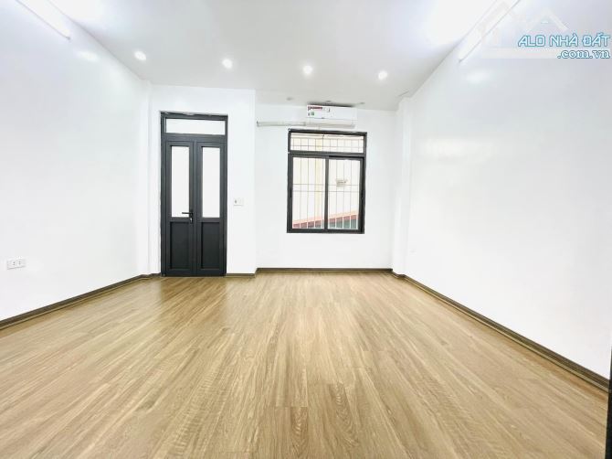 Phải Thật Nhanh! Ngõ Gốc Đề nhà đẹp, mặt tiền rộng 40m2, 6 tỷ - 3