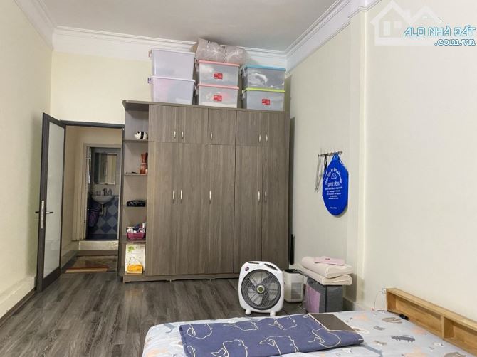 bán nhà phố ngọc lâm - long biên - ngõ ô tô thông -3 tầng - 44.8m2- 14.3 tỷ. - 3