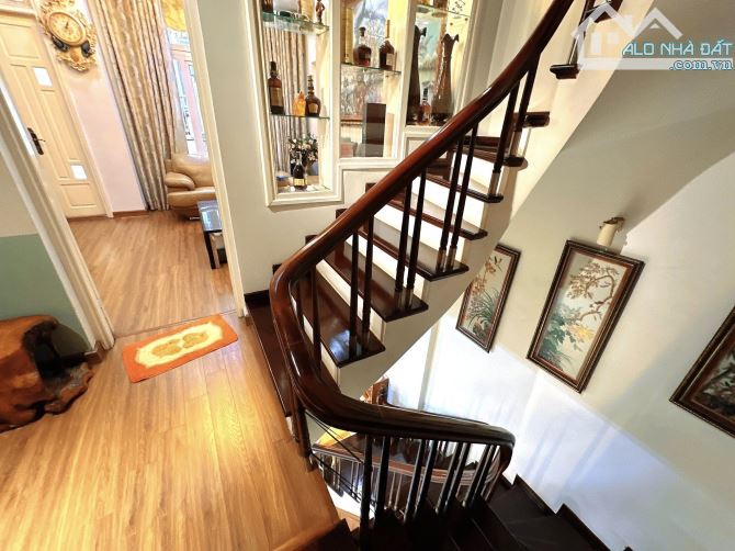 Chính chủ bán nhà đẹp 5 tầng, 50m, ô tô vào nhà, ở sướng, kinh doanh đỉnh cao, Hoàng Cầu - 3