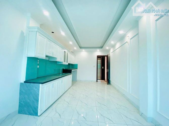Chính chủ bán nhà mới xây 7 tầng,thang máy 40m,ô tô vào nhà,ở sướng,KD Đỉnh Cao, Kim Giang - 3