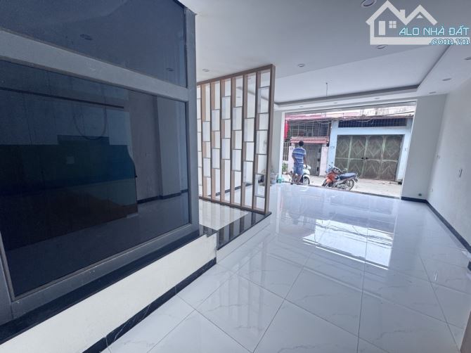 Lô góc, ôtô qua nhà ,thang máy , 7.5 tỷ, Thanh lãm .Hà Đông - 3