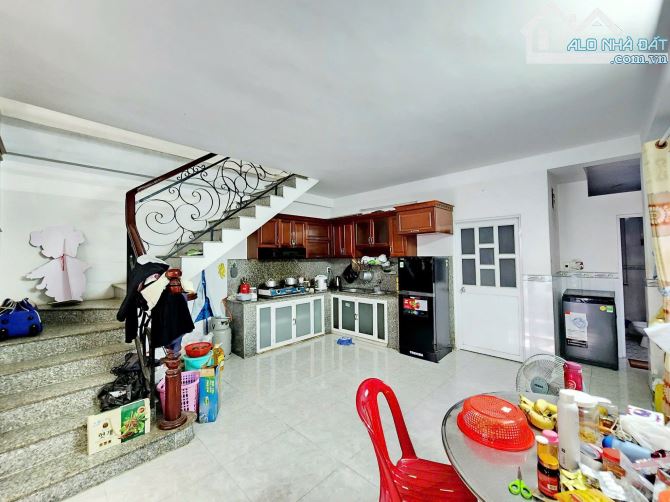 BÁN NHÀ SỔ RIÊNG THỔ CƯ P TÂN BIÊN Gẩn 2 GX XUÂN TRÀ - TRUNG NGHĨA - 3