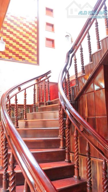 NHÀ ĐẸP KIÊN CỐ HẺM 320 TRẦN PHÚ NỘI THẤT XỊN XÒ TOÀN GỖ TỰ NHIÊN - Loctran - 3
