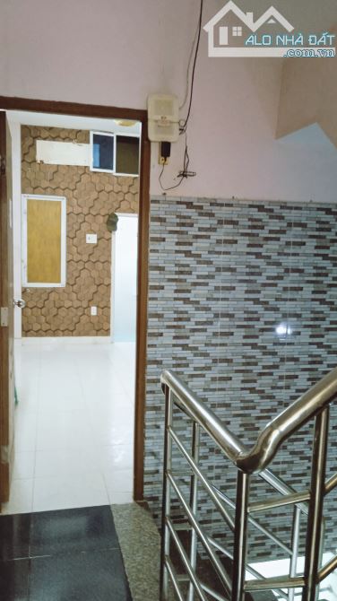 💪CHẮC NHƯ ĐINH ĐÓNG CỘT 🔨, Q4 KO CÓ CĂN THỨ 2 - 7PN, 5WC - 5 TẦNG - HẺM 2.5M THÔNG - 5Đ+ - 3