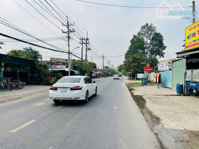 Mặt tiền kinh doanh 10m ngang Đường Dương Công Khi, Hóc Môn 94m2, SHR, dân đông, 1 tỷ 950 - 3