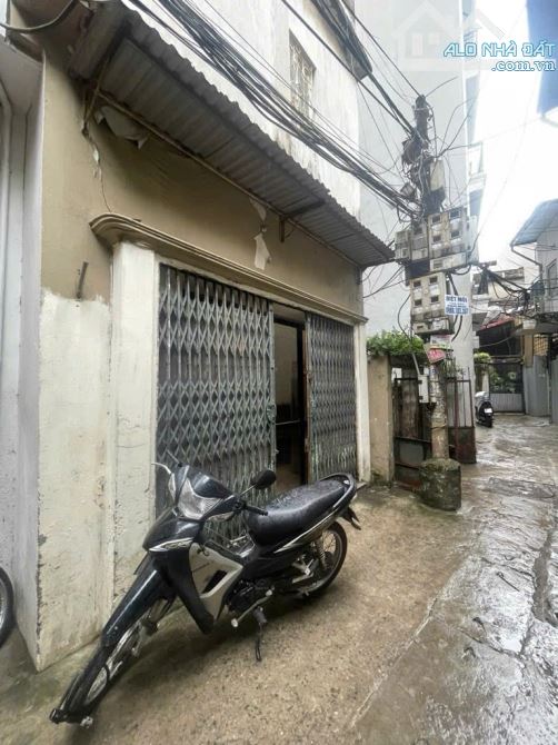 Bán nhà cấp 4 phố Minh Khai 80 m2, mặt tiền 5m, ngõ 3m, lô góc, không qui hoạch, giá 11 tỷ - 3