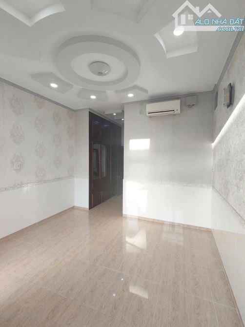bán nhà đường 30 tháng 4, khu dân cư số 9 cần thơ, giá dưới 7 Tỷ ( 4m x 19m ) - 3