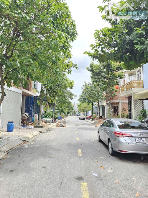 3,9Tỷ TL🔥Bán nhà 1 trệt 2 lầu 64m2 KDC Phú Hồng Thịnh 8, p.Bình Chuẩn, Tp.Thuận An - 3