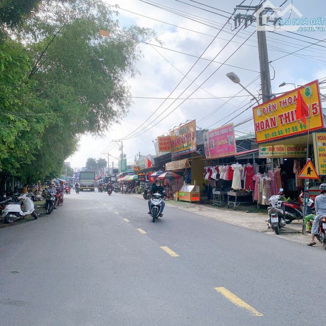 Ông anh gom tiền mua vị trí khác, bán nhanh 172.2m2 giá 1 tỷ 500, ngay chợ Chánh Lưu, sát - 3