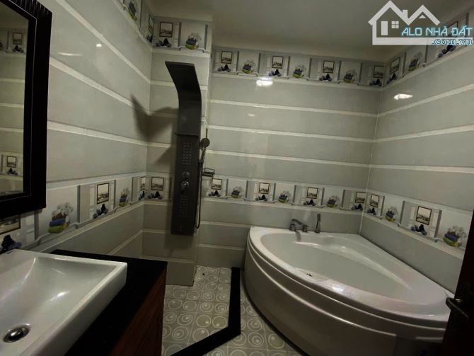 Gấp! Nhà 60m² giá 3 tỷ 350 Chu Văn An, Bình Thạnh. Hẻm ô tô 6m, xây 1 trệt 2 lầu - 3