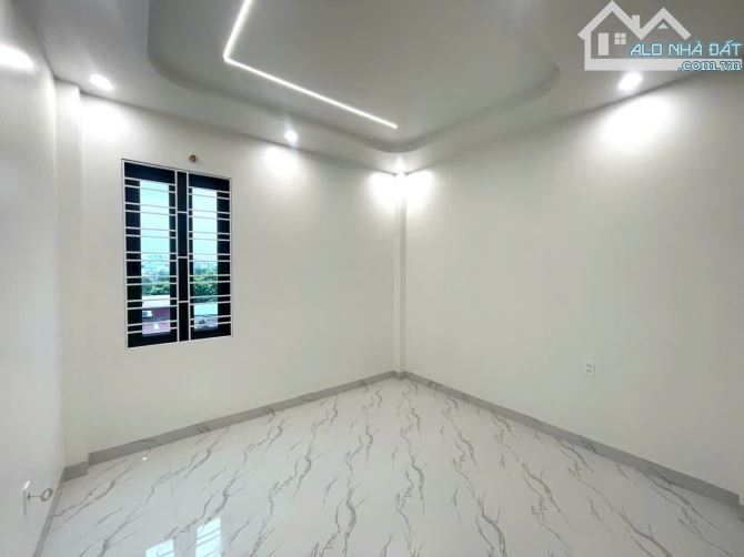 Bán nhà Đội Văn ô tô đỗ cạnh nhà 4 tầng chỉ 3,8 tỷ - 3